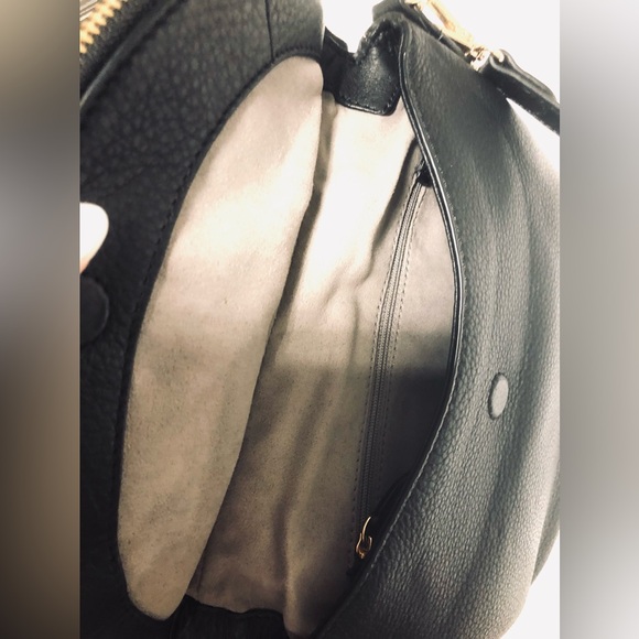 VINCE CAMUTO black leather crossbody purse. Only used ONCE! - Picture 5 of 16